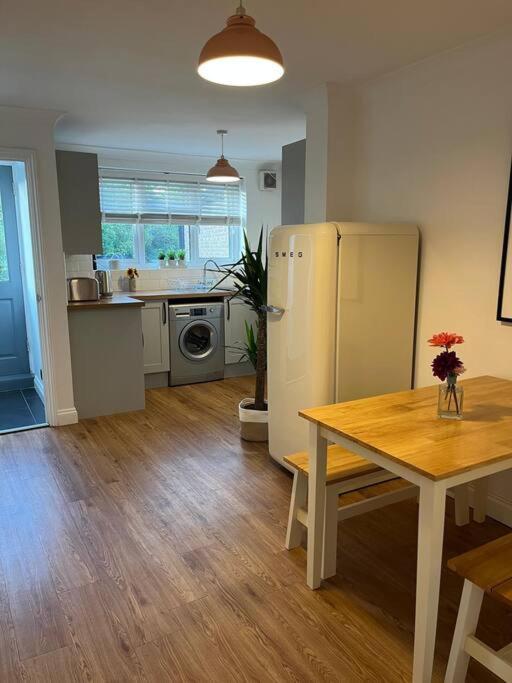 Chic 2 Bedroom Cottage ويلينغهام المظهر الخارجي الصورة